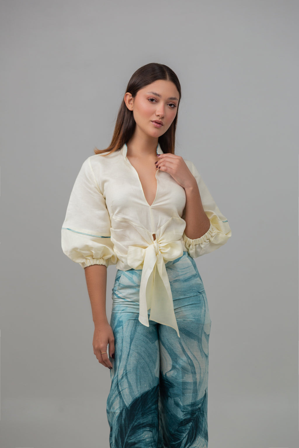 SHOFIA BLUSA